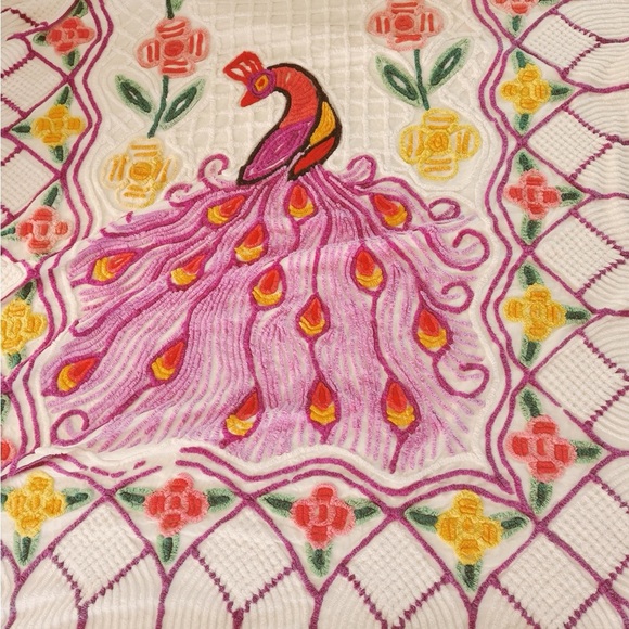 1950’s Chenile BedSpread - Picture 2 of 2